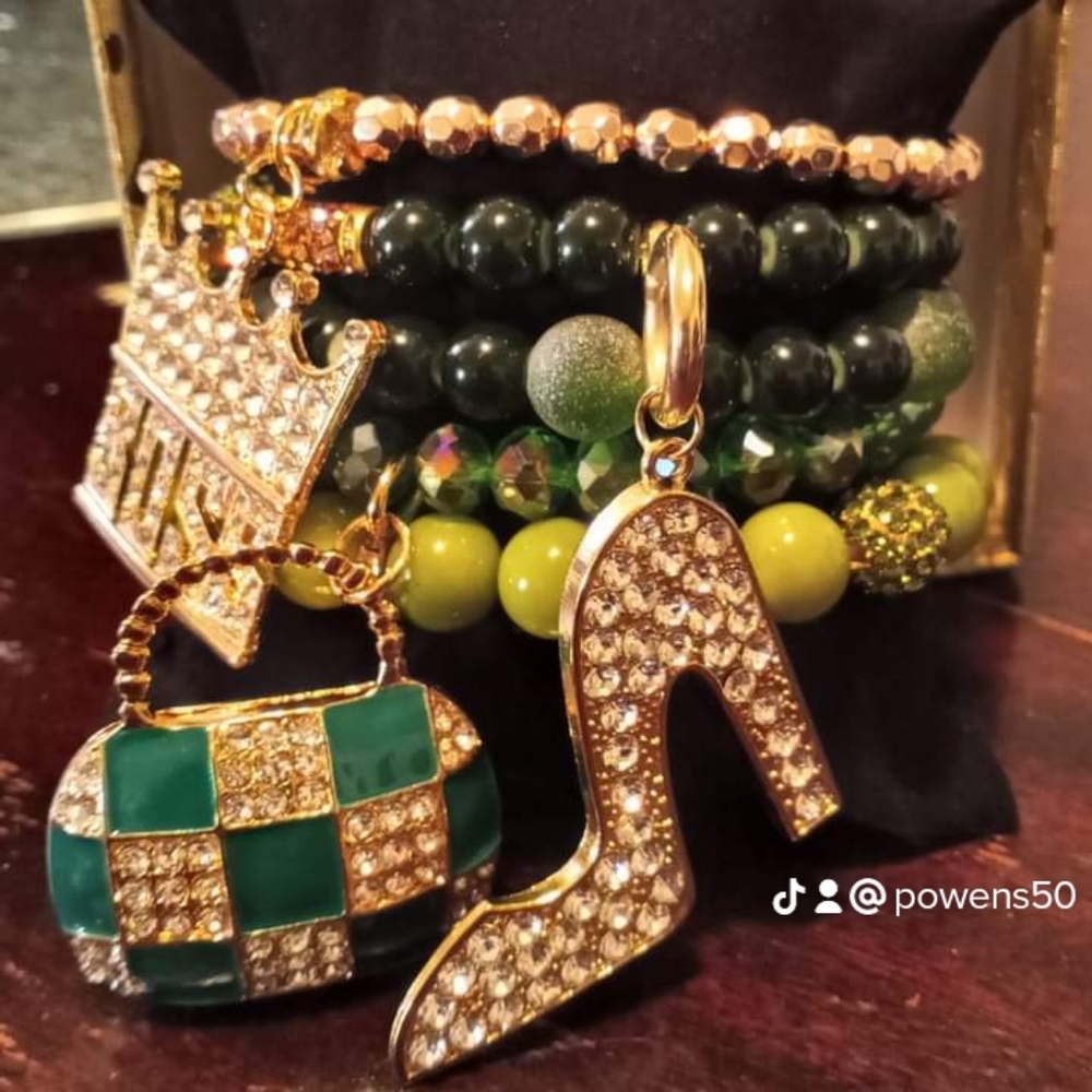Bracelets - Picture 2 of 3